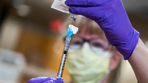 K­a­n­a­d­a­­d­a­ ­k­a­m­u­ ­ç­a­l­ı­ş­a­n­l­a­r­ı­n­a­ ­2­ ­d­o­z­ ­a­ş­ı­ ­z­o­r­u­n­l­u­